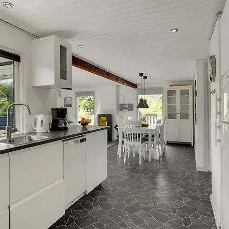 Gorgeous In With Wifi