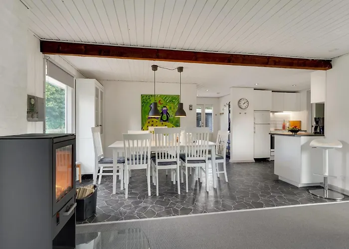 Gorgeous In With Wifi *